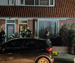 Hulpdiensten forceren deur van woning