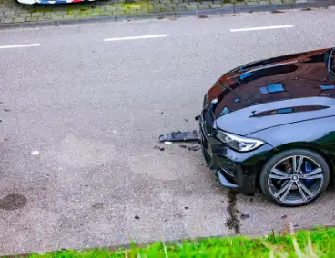 Explosie bij geparkeerde BMW-auto in Nieuwland