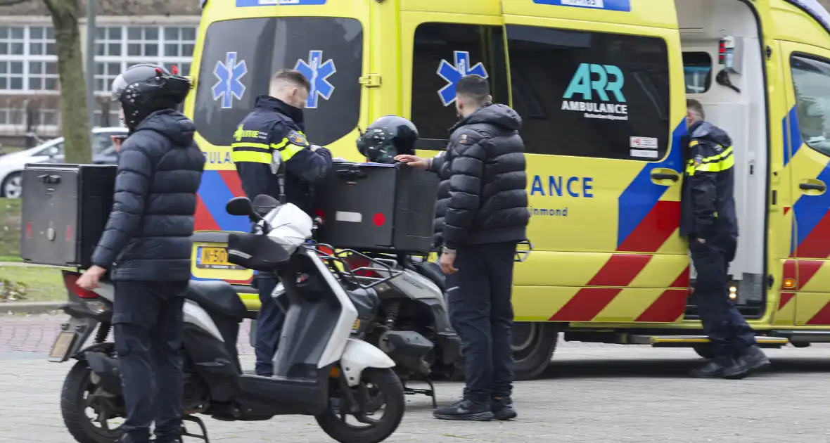 Maaltijdbezorger gewond bij ongeval - Foto 2