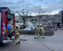 Brandweer dooft brand in kofferbak