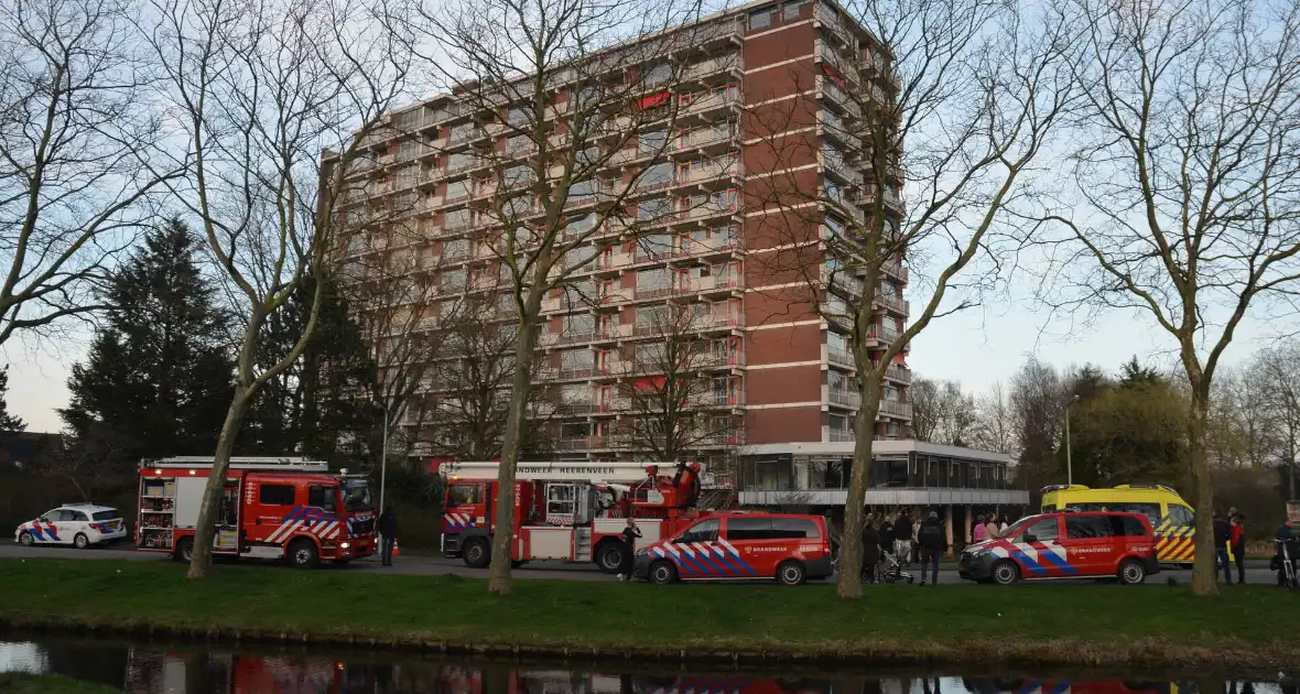 Zeer grote brand in zorgcomplex, mensen en dieren geëvacueerd door brandweer