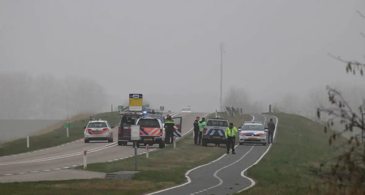 Hulpdiensten groots ingezet na aantreffen verdacht pakket - Foto 4