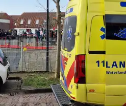 Basisschool ontruimd vanwege vreemde geur