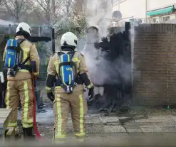 Schutting in brand buurtbewoners starten blusactie