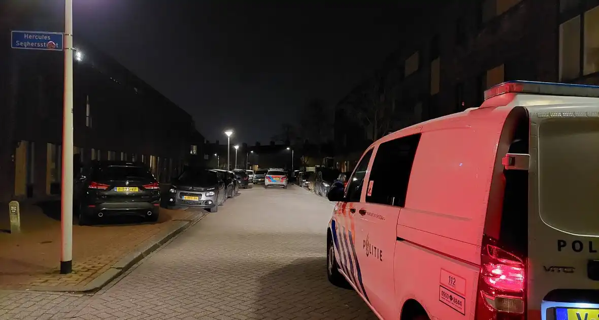 Aanhouding na conflict bij woning - Foto 1