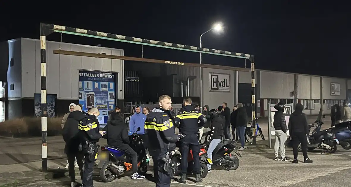Grote scooter meeting gestopt door politie - Foto 1