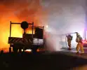 Voertuig volledig verwoest door brand