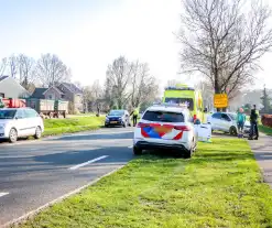 Automobilist gaat ervandoor na ongeval met drie andere auto's