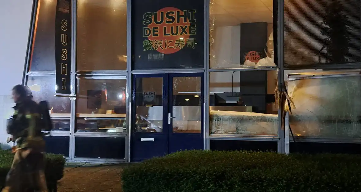 Flinke schade aan sushirestaurant na explosie