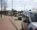 Scooterrijder gewond door botsing met bestelbus