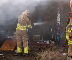 Brand op afgelegen terrein