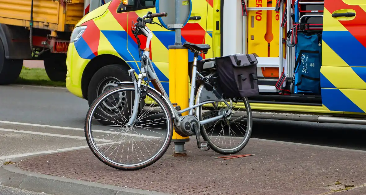 Fietser aangereden door tractor - Foto 3