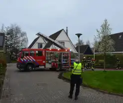 Brandweer ingezet voor brand in nok van dak