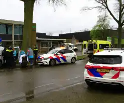 Fietser gewond bij aanrijding met bestelauto