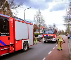 Brandweer inspecteert schoorsteen