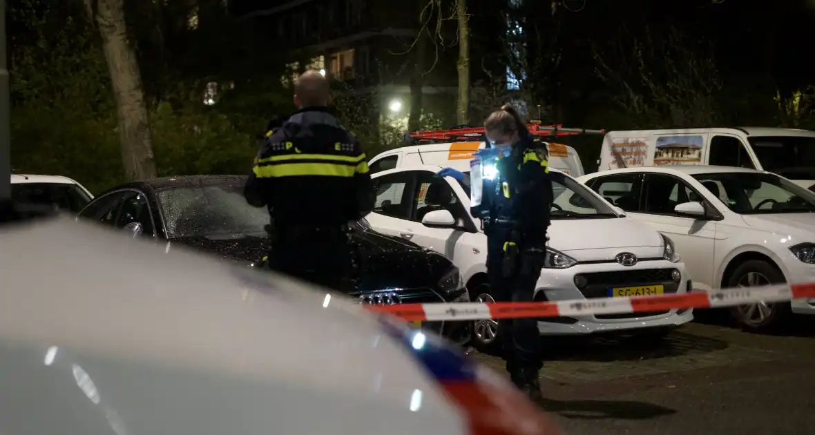Plaats delict ingericht na explosie in geparkeerde auto - Foto 8