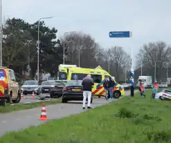 Meerdere auto's beschadigd bij kop-staartbotsing