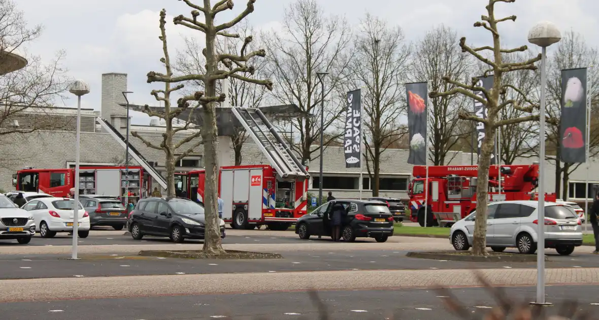 Museum ontruimd wegens brand in plafond - Foto 3