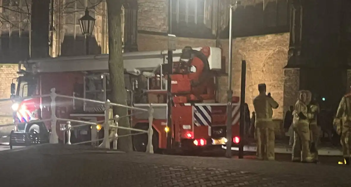 Man overleden bij geweldsincident in woning, vrouw aangehouden - Foto 3