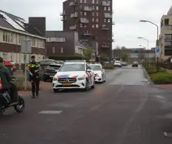 Scooters in botsing op kruising