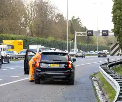 Ongeval tussen twee auto's en een vrachtwagen op snelweg