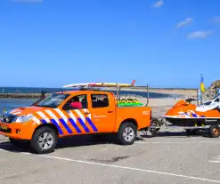 Hulpdiensten groots ingezet voor kitesurfer in de problemen