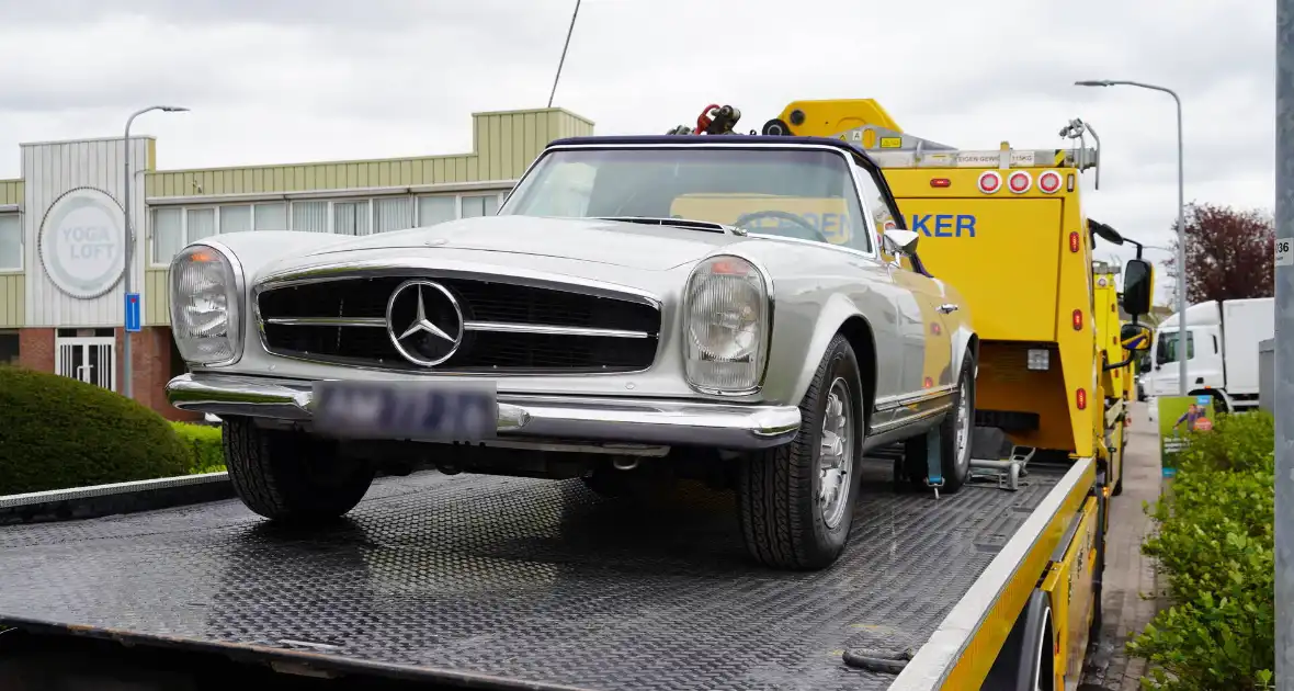 Dure gloednieuwe sportwagens in beslag genomen na inval van FIOD - Foto 9
