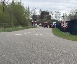 Tankwagen lekt mogelijk gevaarlijke vloeistof bedrijventerrein Rijkswaterstaat