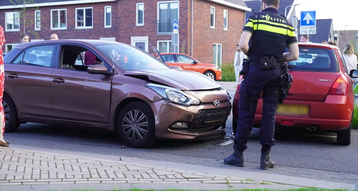 Scahde na botsing op kruising - Foto 4