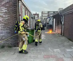 Kliko aan brand tegen houten schuur