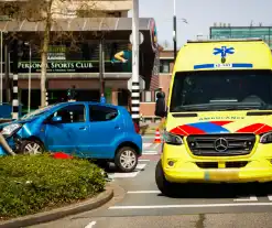 Twee voertuigen fiks beschadigd bij aanrijding