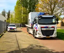 Groot onderzoek naar aantreffen stoffelijke overschot in sloot