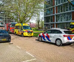 Traumateam ingezet voor medische noodsituatie bij flat