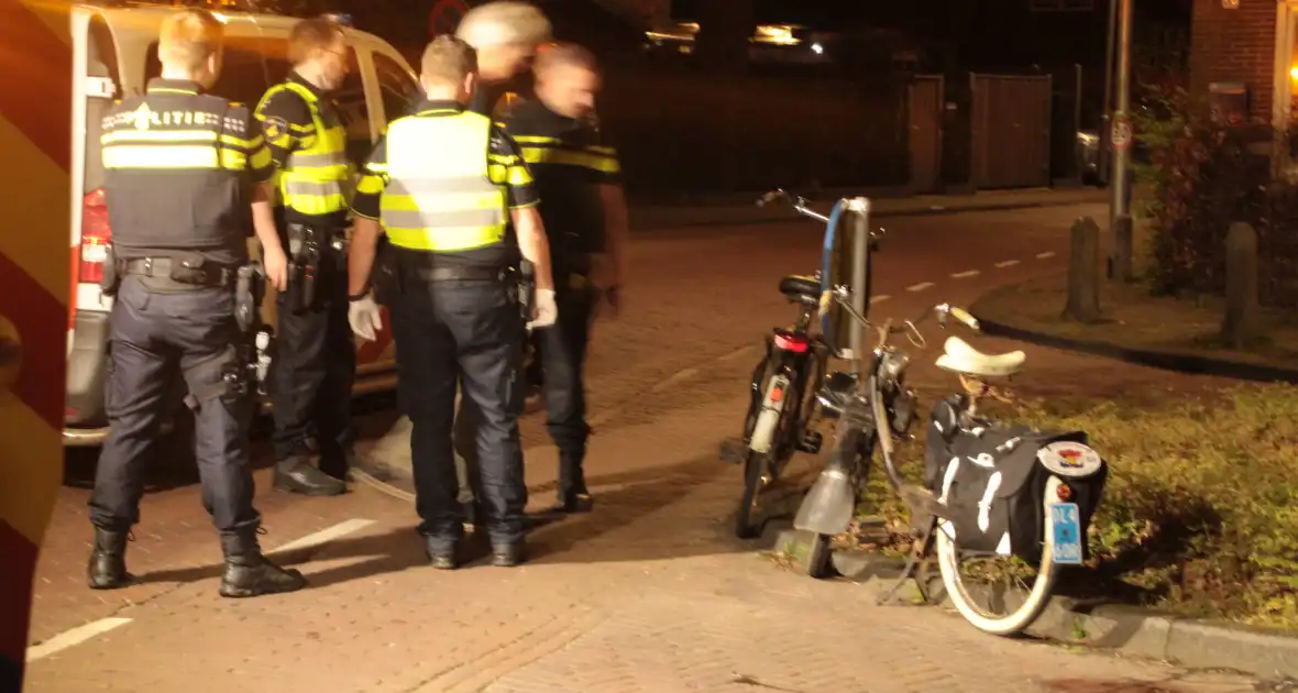 Solex bestuurder gewond bij aanrijding met fietser - Foto 11