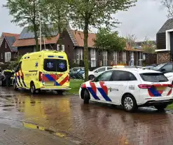 Kind botst met fiets achterop auto