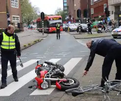 Fietser gewond bij harde botsing met motorrijder