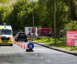 Keepster AZ naar ziekenhuis na harde botsing in wedstrijd met Ajax