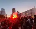 Feyenoord fans vieren feest bij fontein na winnen bekerfinale