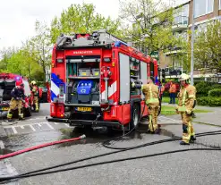 Brand in haag snel onder controle