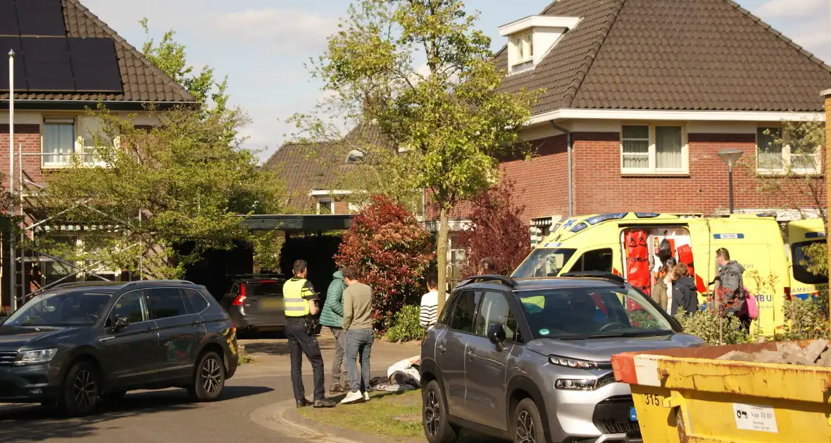 Fietser aangereden in woonwijk - Foto 1