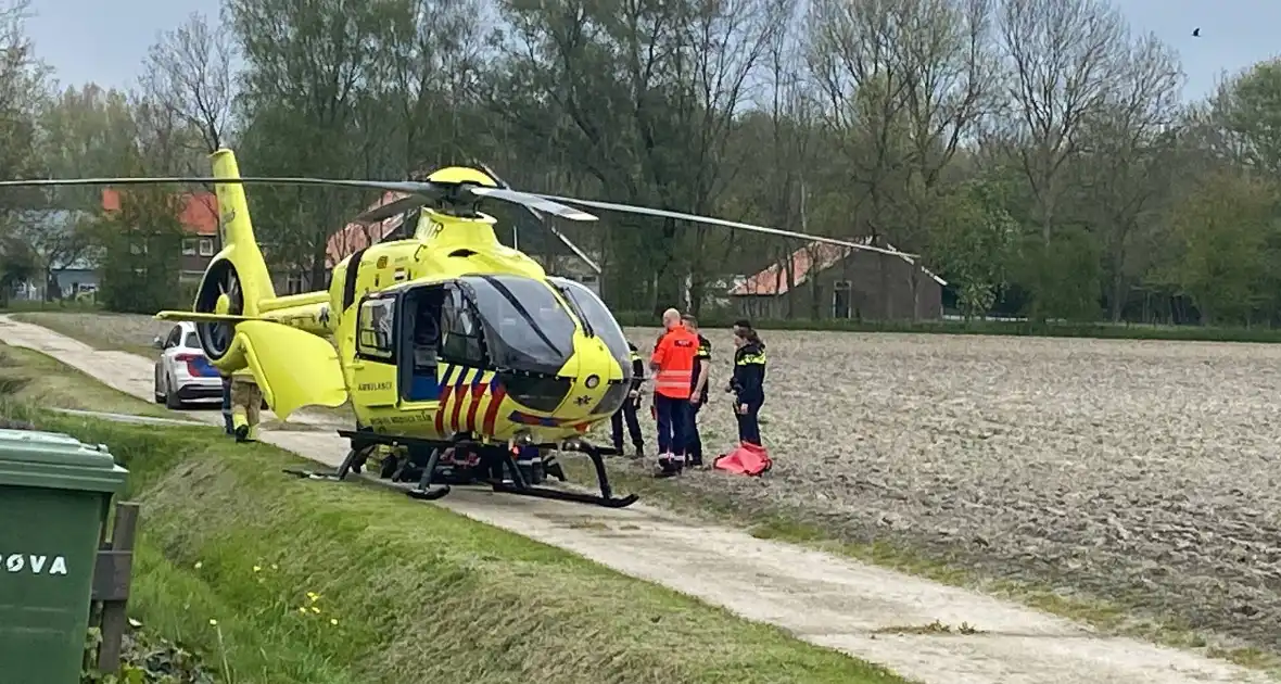 Traumahelikopter vervoerd patiënt naar ziekenhuis