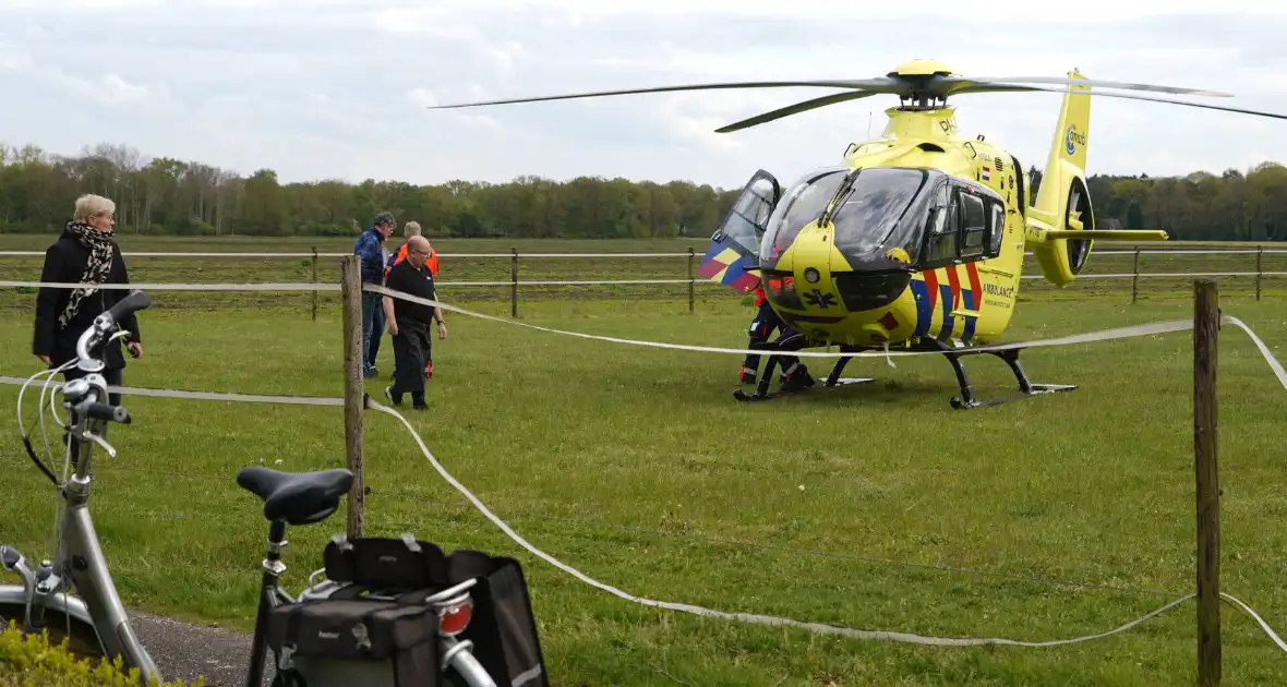 Man ernstig gewond na val van trap, inzet traumahelikopter trekt bekijks