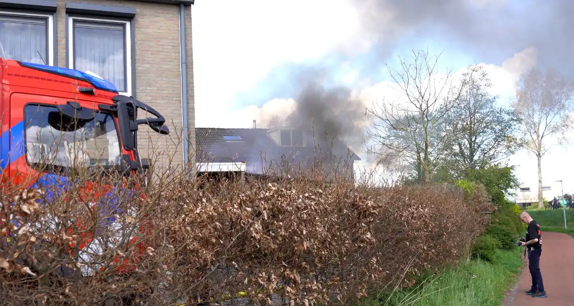 Konijn gered bij uitslaande brand in tuinhuisje - Foto 1