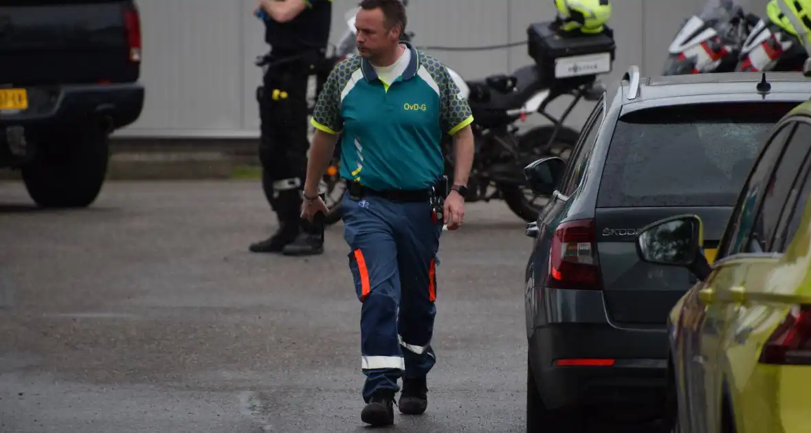 Mogelijke steekpartij in woning - Foto 2