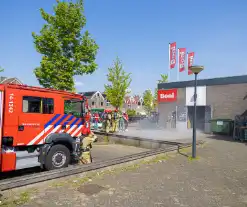 Gebroken slang bij Boni supermarkt zorgt voor brandweer inzet