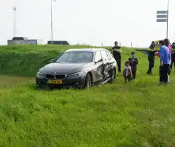 Gezin komt met schrik vrij na ongeval met vrachtauto