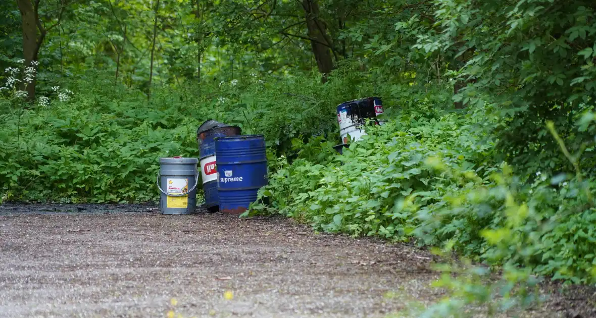 Dumping van vaten in Streekbos - Foto 3