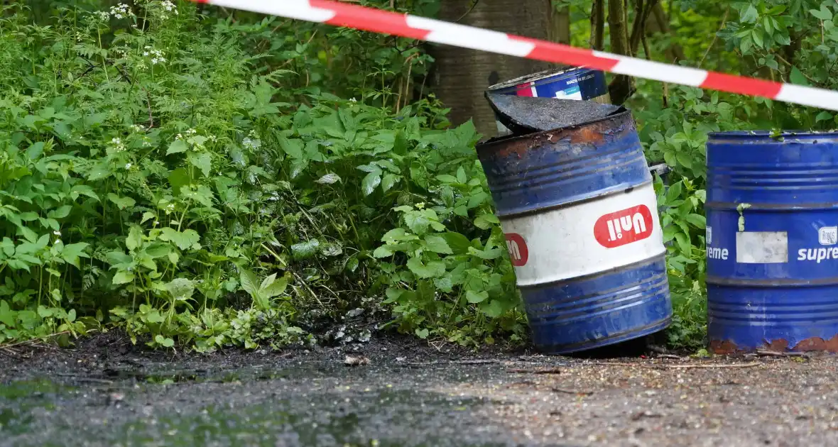 Dumping van vaten in Streekbos - Foto 9