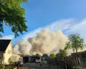Brand na dag van uitbreken nog steeds niet onder controle