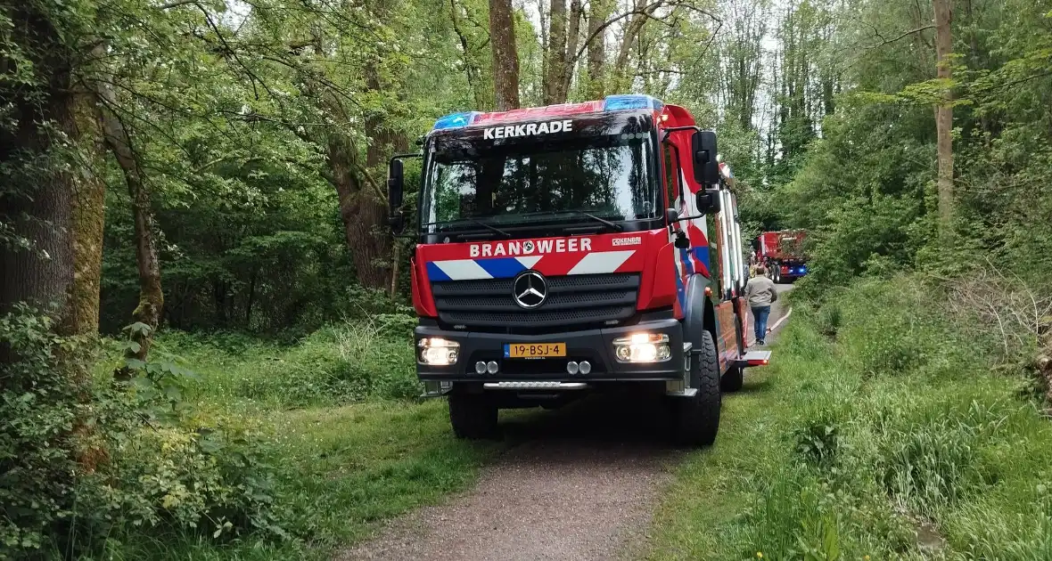 Schuur volledig afgebrand - Foto 3